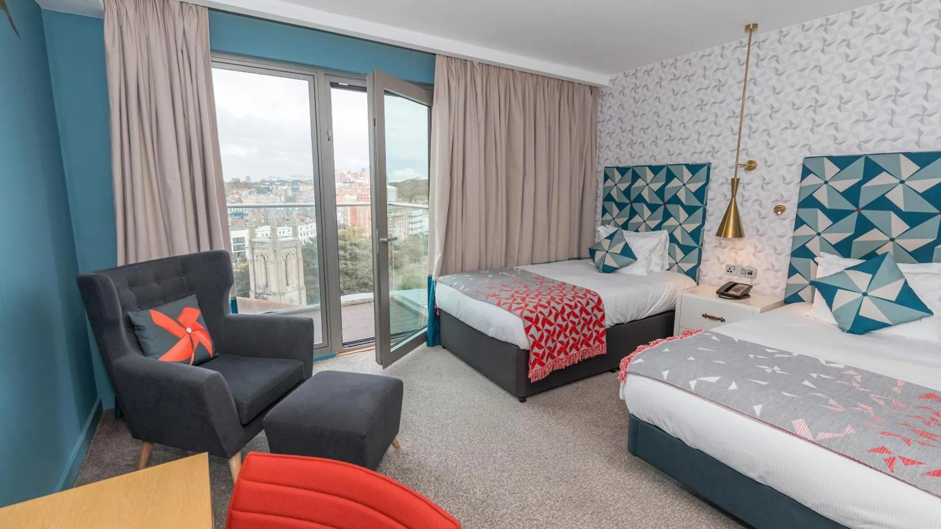 Hilton Bournemouth Hotel 4*,